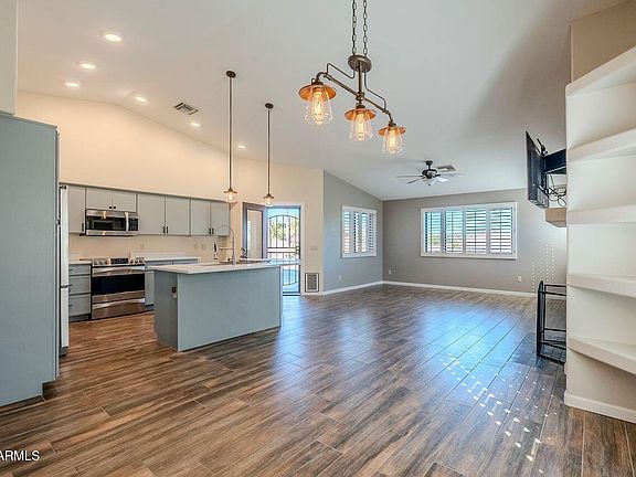 2nd image of 15110 E PALOMINO Boulevard