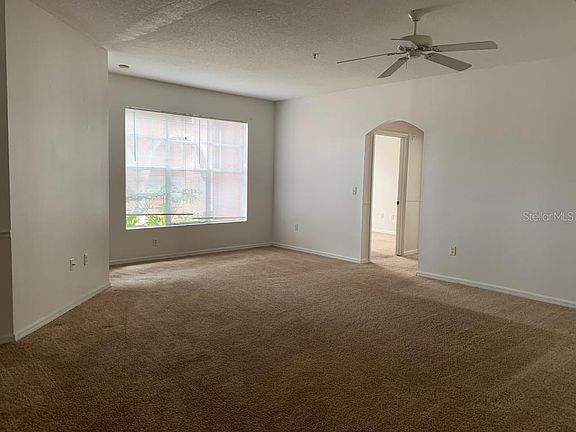 2nd image of 5566 Metrowest Blvd Unit 10