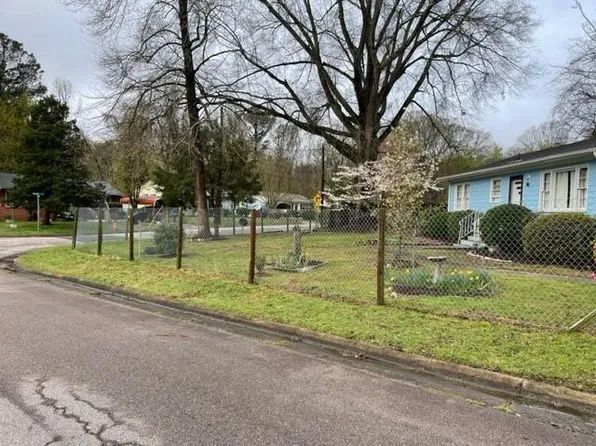 2000 Walnut St, Durham, NC 27705