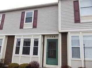758 Cap Ln, Worthington, OH 43085