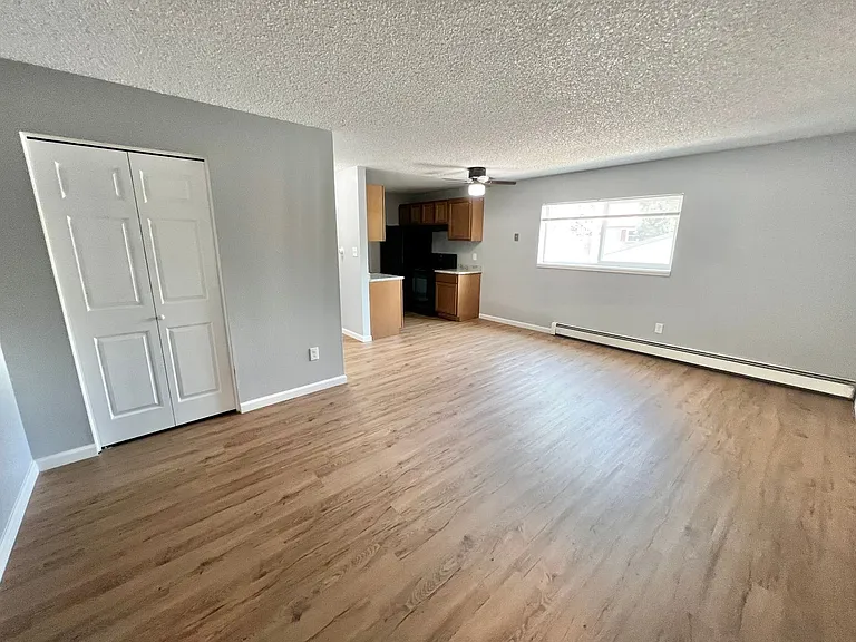 Myers Court — Photo 10