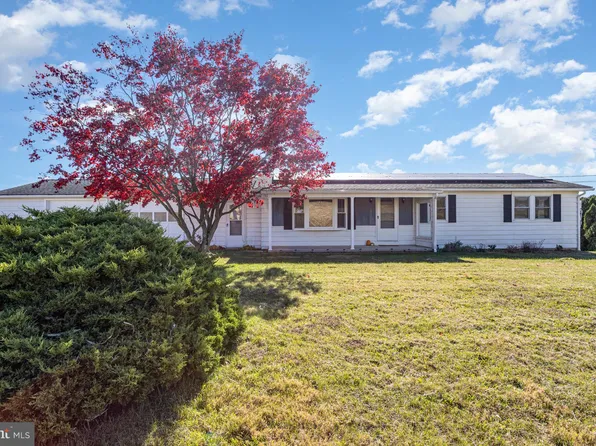 5146 Glen Echo Rd, Glen Rock, PA 17327