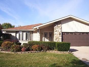 1st image of 15244 Bunker Dr