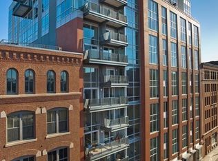 25 Channel Center St #PENTHOUSE 201, Boston, MA 02210