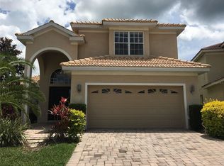 18047 Java Isle Dr, Tampa, FL 33647