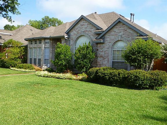 2nd image of 8209 Lake Bend Dr