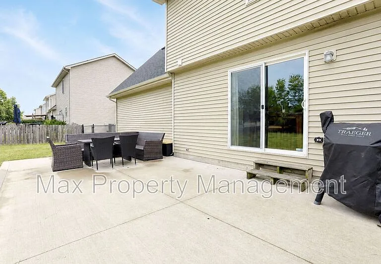 10419 Stonecrest Dr — Photo 28