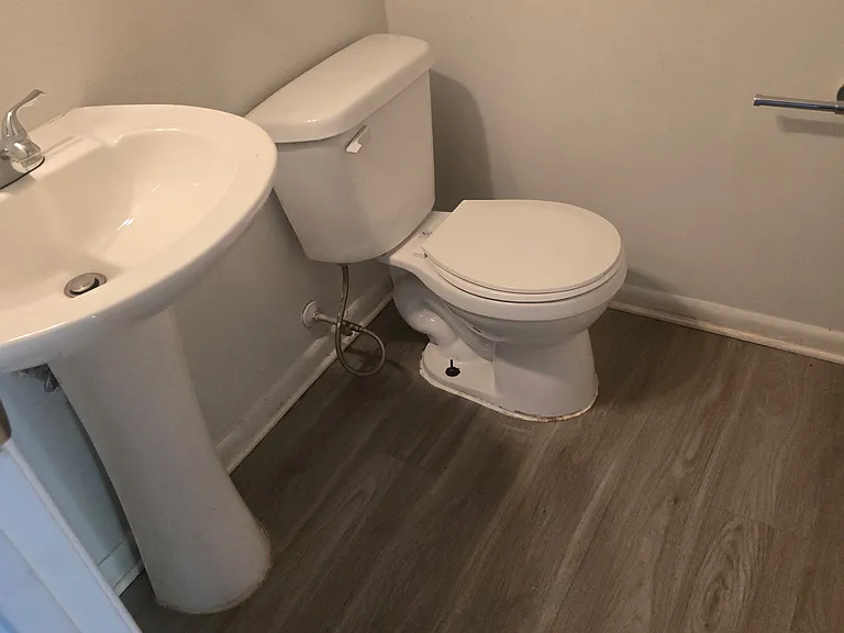 1620 Crest Rd #1620 — Photo 3