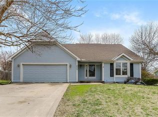 2009 Joy St, Excelsior Springs, MO 64024