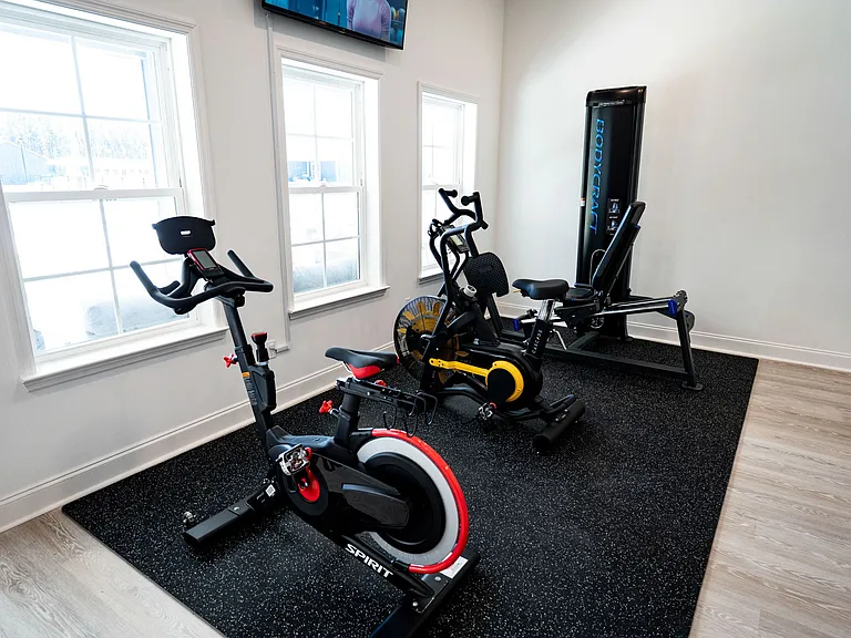 The Premiere at Brunswick Apartment Homes — Photo 10