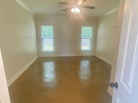 5th image of 2366 Woodland Ct