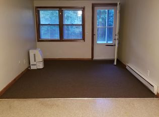 33 Gadoury Ave APT 2, Coventry, RI 02816