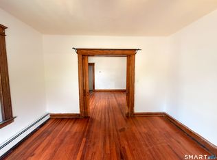 405 Wilson St APT 1, Waterbury, CT 06708