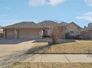 3608 Morgan Creek Rd, Yukon, OK 73099
