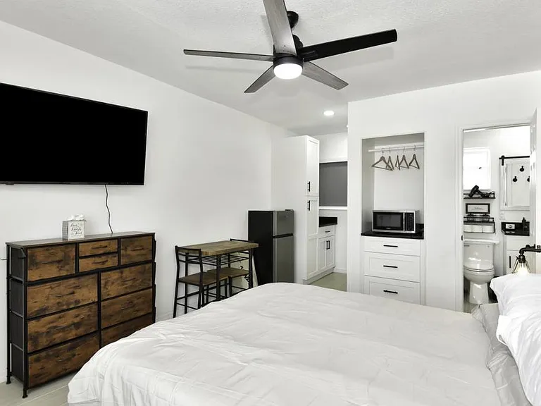 3064 S Atlantic Ave #7 — Photo 2