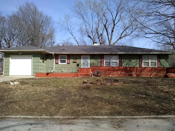 2430 Ohio St, Lawrence, KS 66046