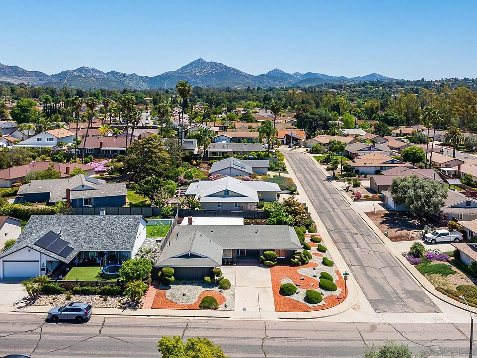 2nd image of 16751 Alondra Dr