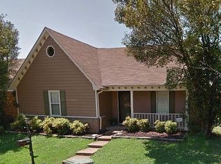 1663 Barbie St, Cordova, TN 38016