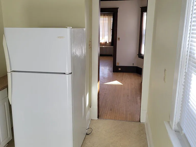 1681 Van Buren Ave #1 — Photo 14