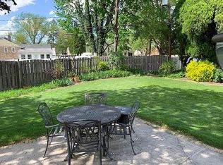 2 Celina Ct, Wilmington, DE 19803