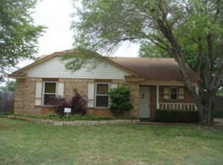 4201 Windhurst Dr, Arlington, TX 76015