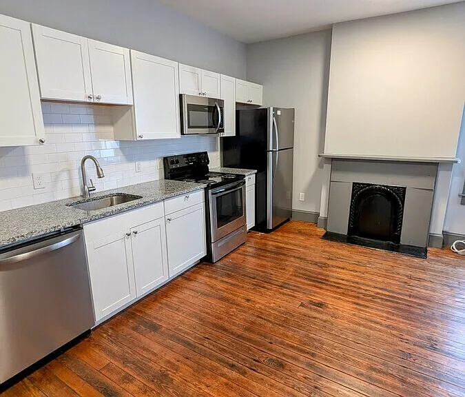 23 S Morris St #A — Photo 12