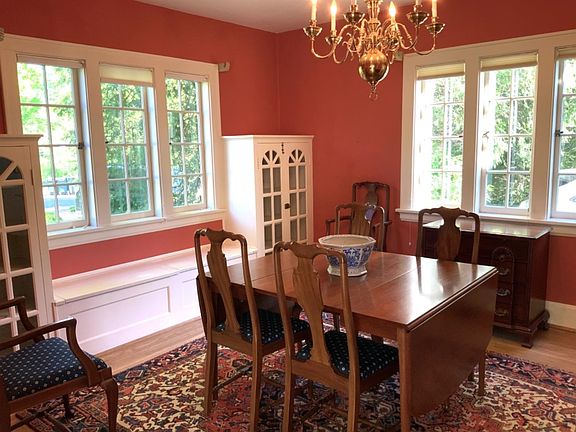 5th image of 816 Floral Ave