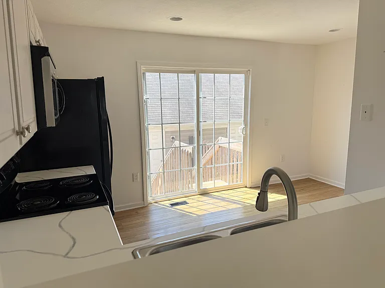 6239 Joes Hopper Rd — Photo 8