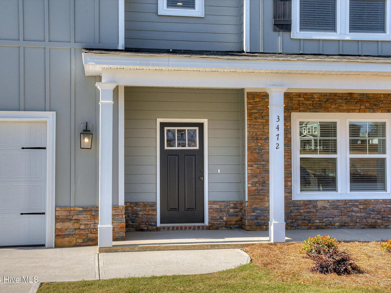 5 bed, 4.0 bath, 3060 sqft, $2,700 — Photo 3
