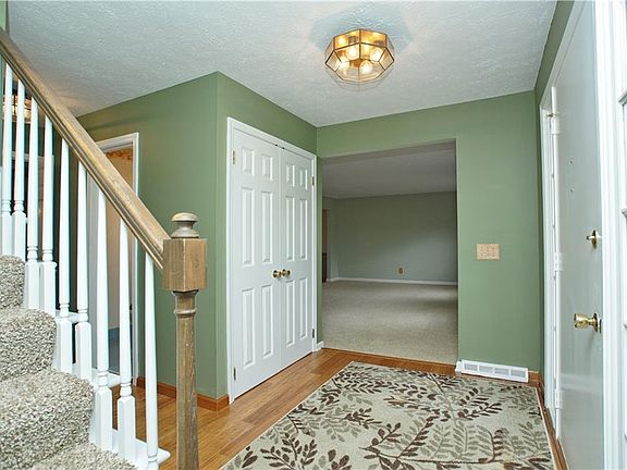 5th image of 37410 Fawn Path Dr