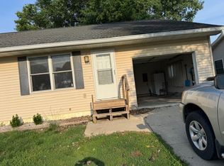 3013 Angeles Dr #3013, Waterloo, IA 50703