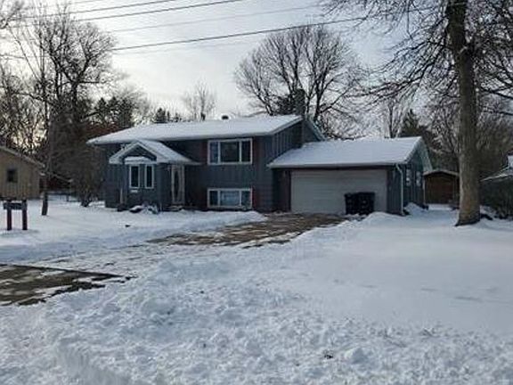 3rd image of 26672 Feriday Ave