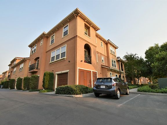 2nd image of 4800 Westlake Pkwy Unit 2710