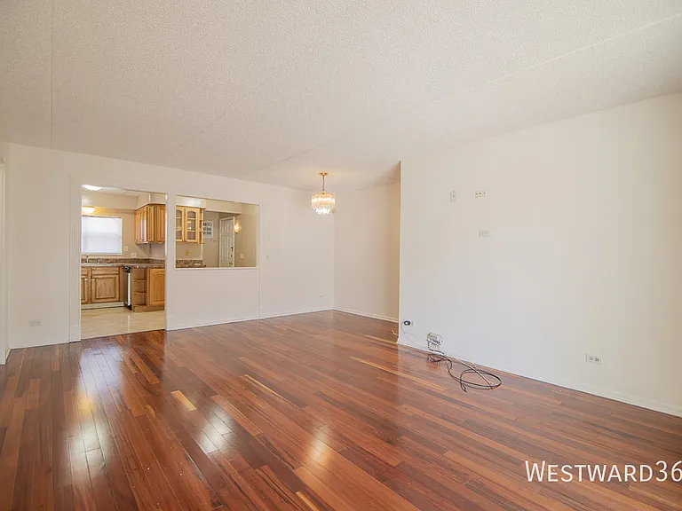 6551 W School St #103B — Photo 4