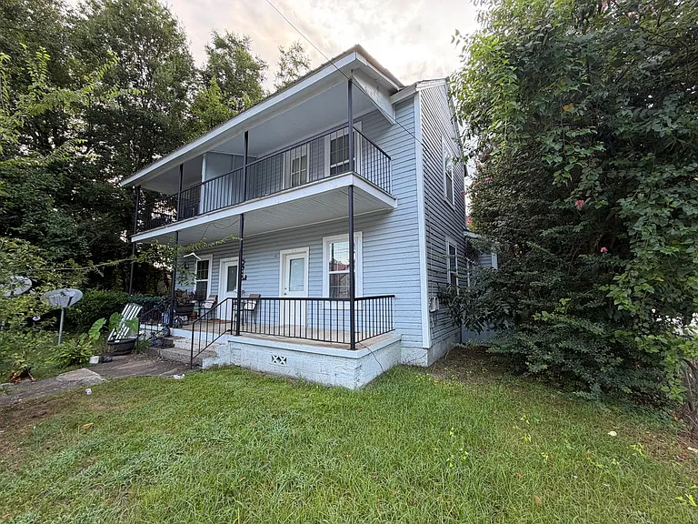 2 N McLin St — Photo 20