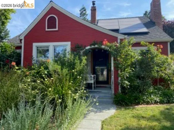 1169 1st Ave, Walnut Grove, CA 95690