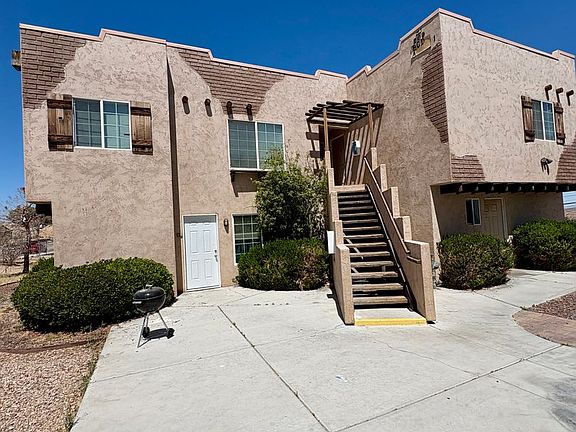 5th image of 209 E Grace St APT 2B