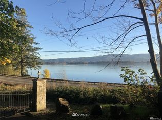 9 Wildwood Ln, Cathlamet, WA 98612