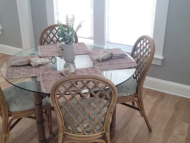 403 Earl St #2 — Photo 14