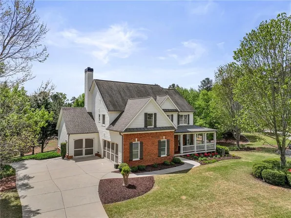 8445 Bethel Ridge Ct, Gainesville, GA 30506