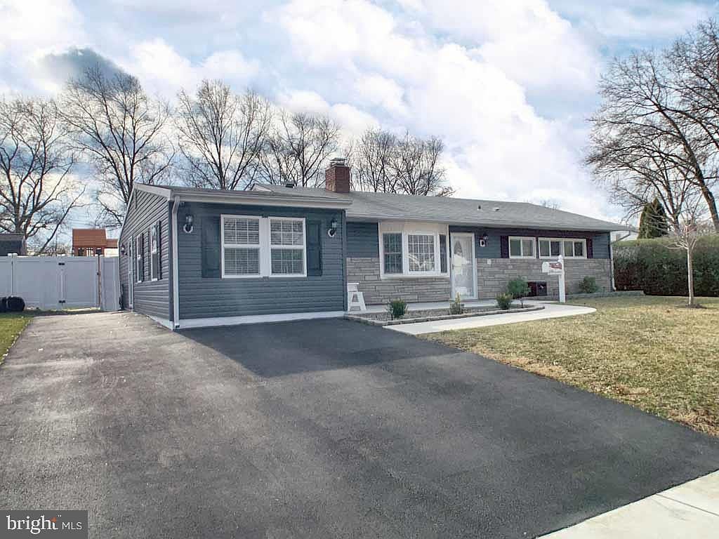 134 Thornridge Dr, Levittown, PA 19054 Zillow