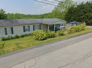 428 Pea Ridge Rd, Oak Hill, WV 25901