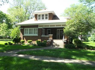 300 E Elm St, Fairbury, IL 61739