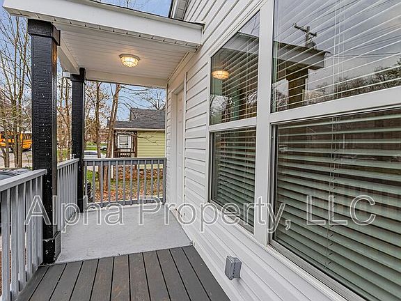 3rd image of 305 Buncombe St #A