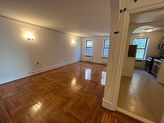 3rd image of 1738 University Ave APT 2B