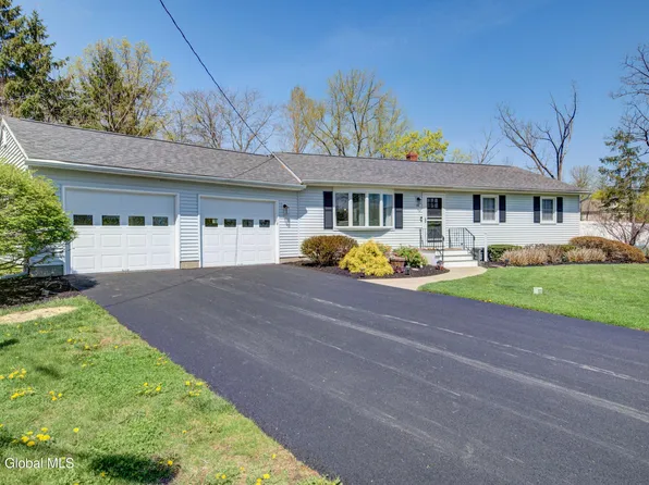 10 Thatcher Drive, Altamont, NY 12009