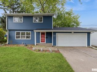 1408 19th St, Bettendorf, IA 52722