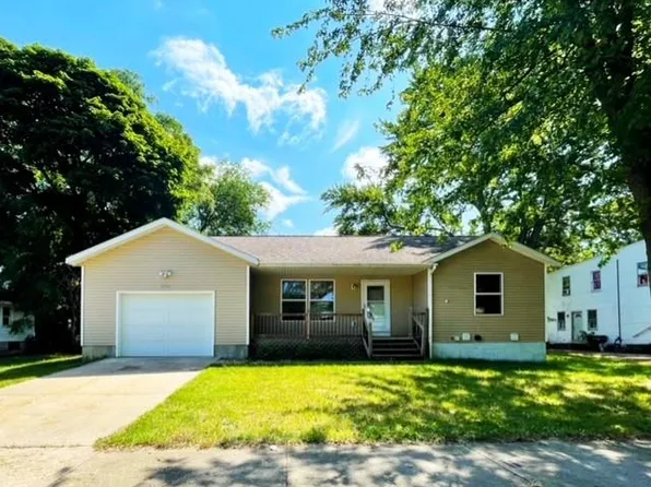 1836 Franklin St, Muskegon, MI 49441