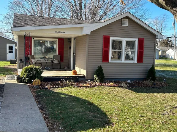 613 Glendale Ave, Tilton, IL 61833
