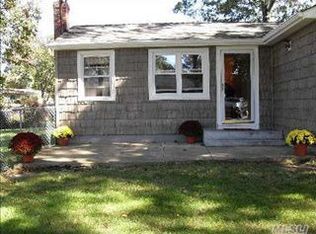 57 Pleasure Ave, Ronkonkoma, NY 11779